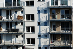 Vrijstelling of 2% overdrachtsbelasting ook bij wonen na 2 jaar?